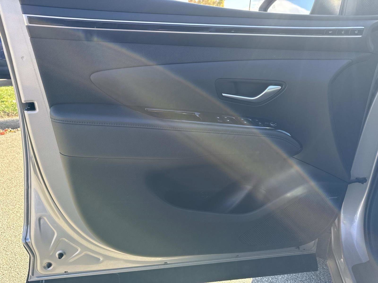 Certified 2024 Hyundai Tucson Limited image 17