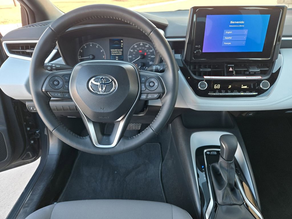 Certified 2025 Toyota Corolla SE image 13