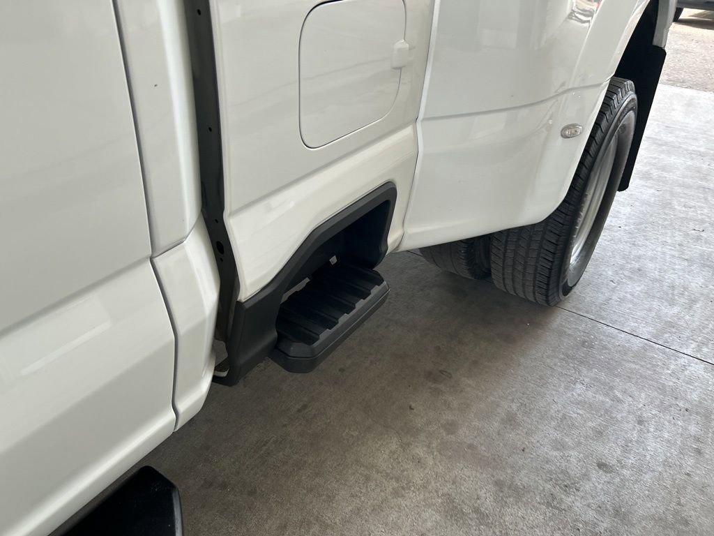 Used 2024 Ford F350 XL w/ FX4 Off-Road Package image 16