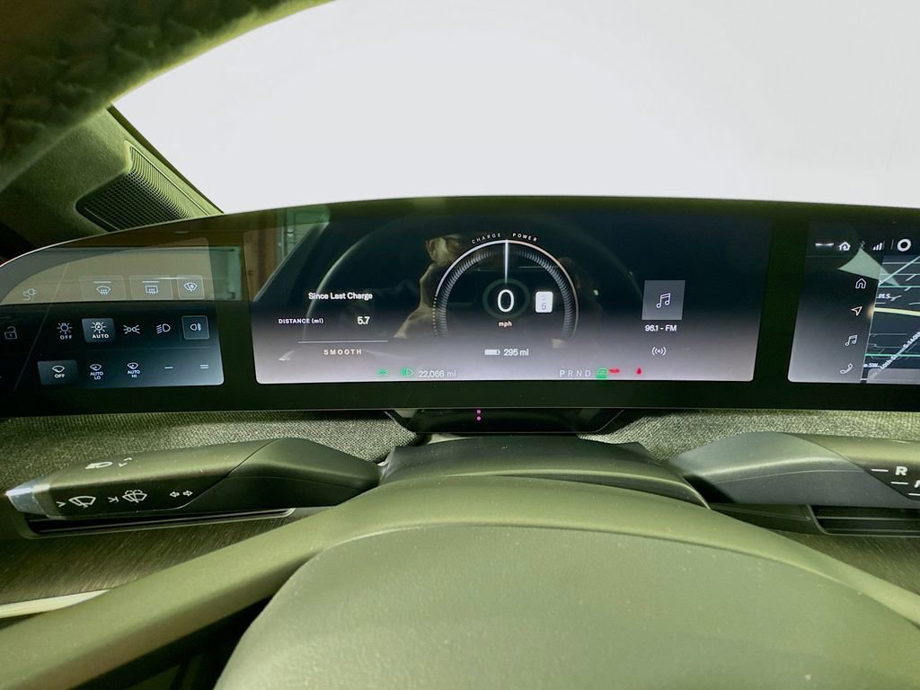 Used 2024 Lucid Air Touring AWD/4WD image 40