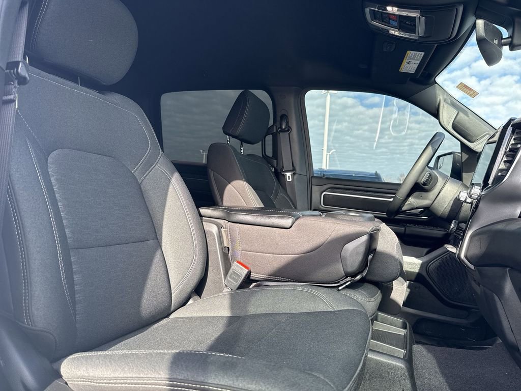 Used 2025 RAM 1500 Big Horn image 25