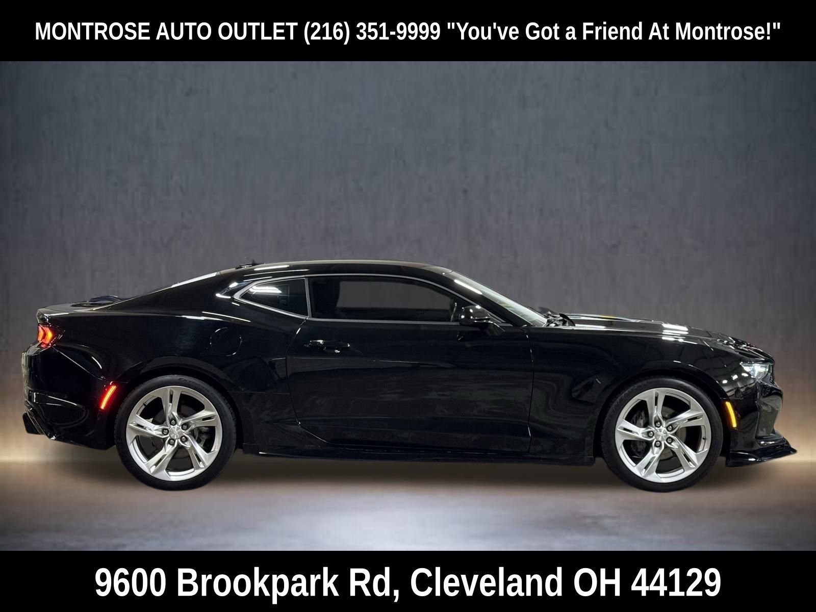 Used 2020 Chevrolet Camaro LT image 3