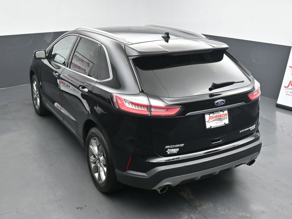 Used 2019 Ford Edge Titanium w/ Cargo Accessory Package image 32