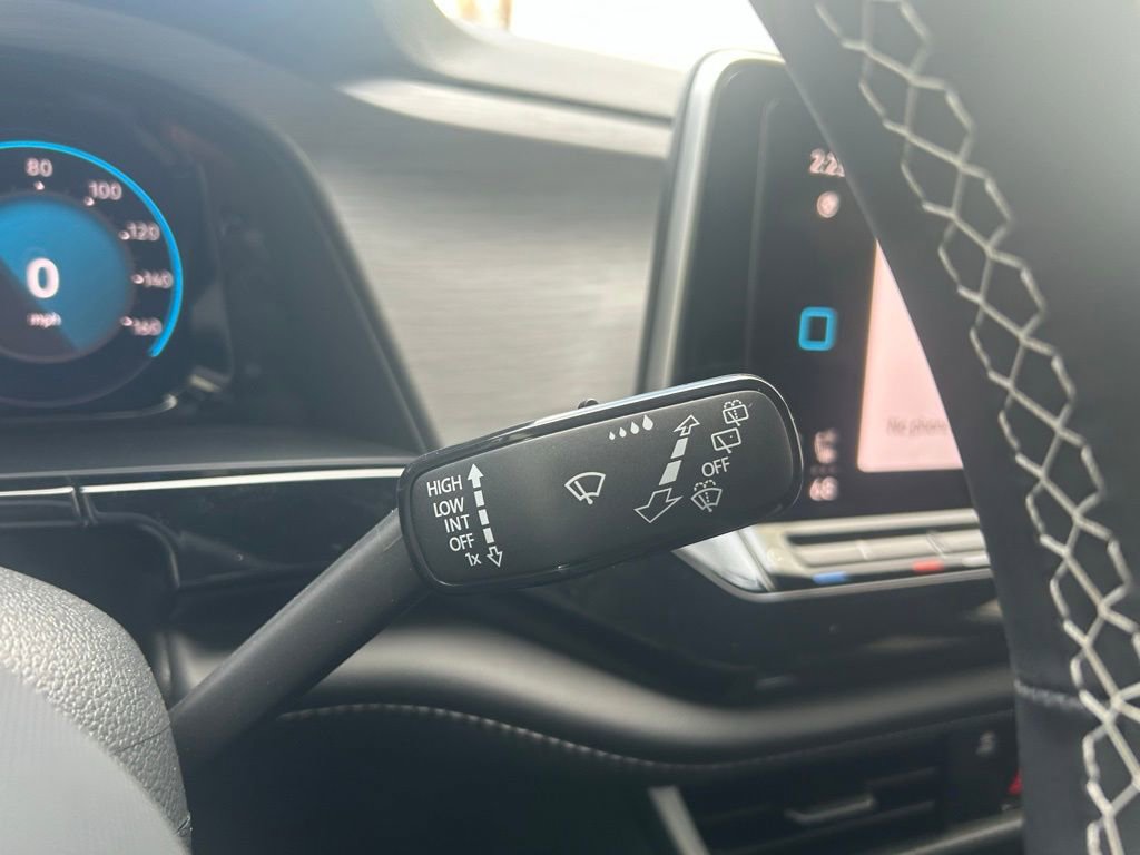 New 2026 Volkswagen Atlas Cross Sport SE image 22