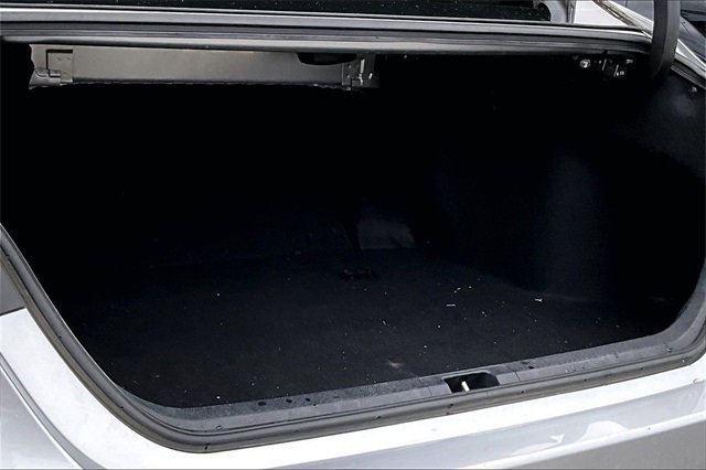 Used 2021 Toyota Camry SE image 28