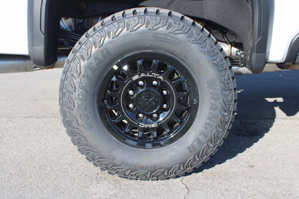 New 2026 GMC Sierra 2500 AT4X image 43