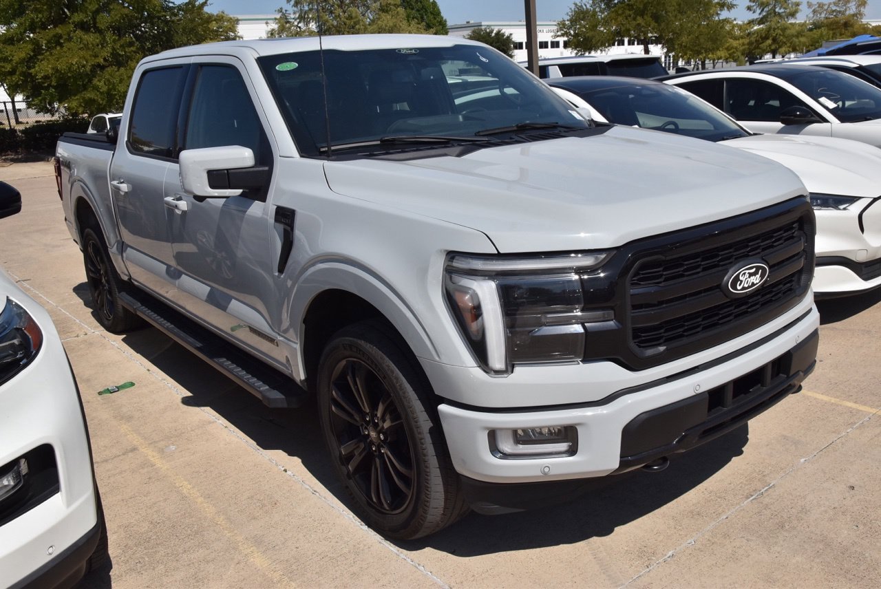 Certified 2024 Ford F150 Lariat w/ Equipment Group 502A High AWD/4WD image 4