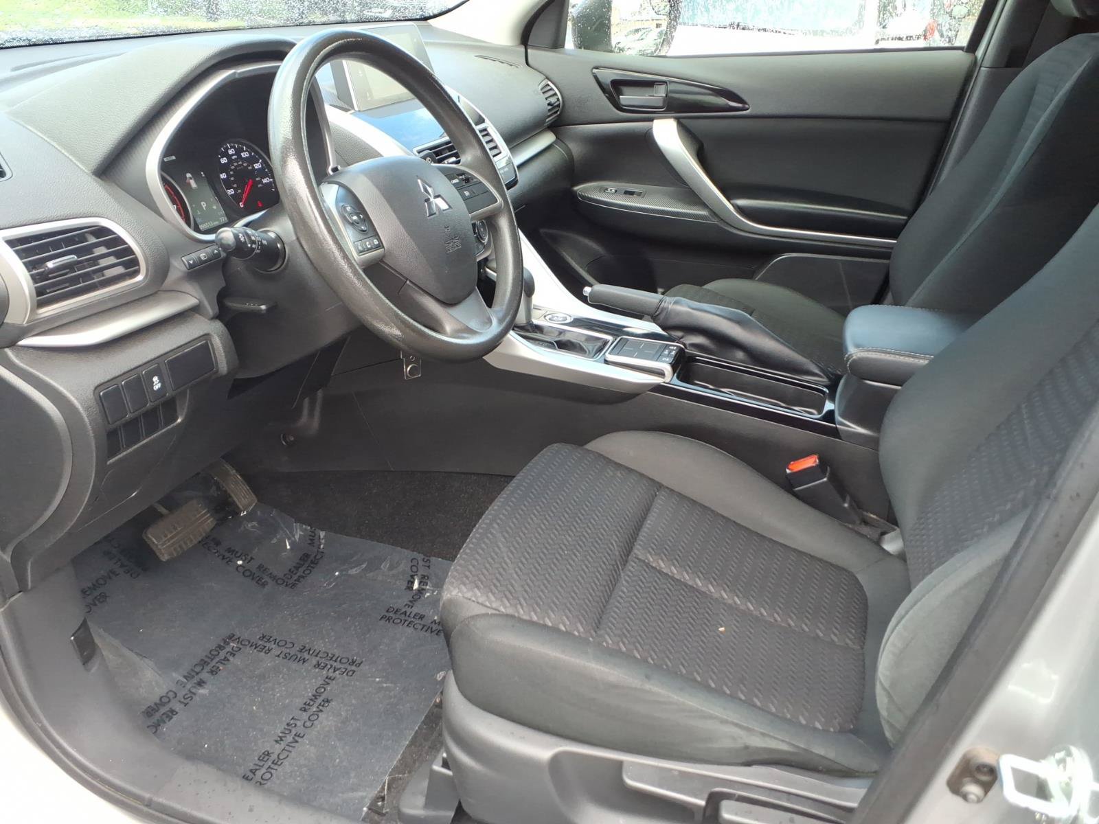 Used 2018 Mitsubishi Eclipse Cross LE AWD/4WD image 11