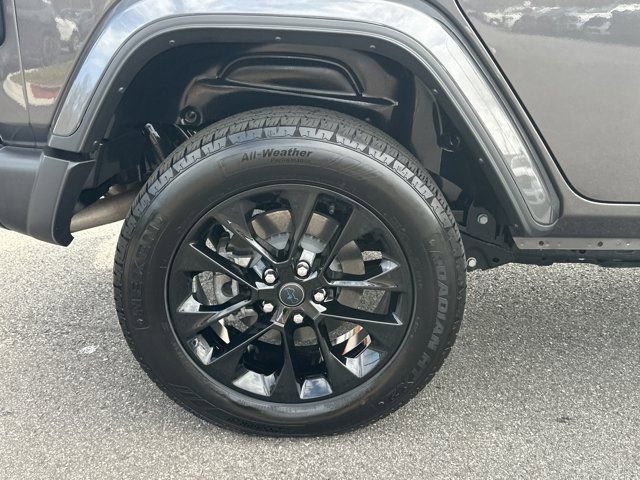 Certified 2025 Jeep Wrangler Unlimited Sahara w/ Safety Group image 20