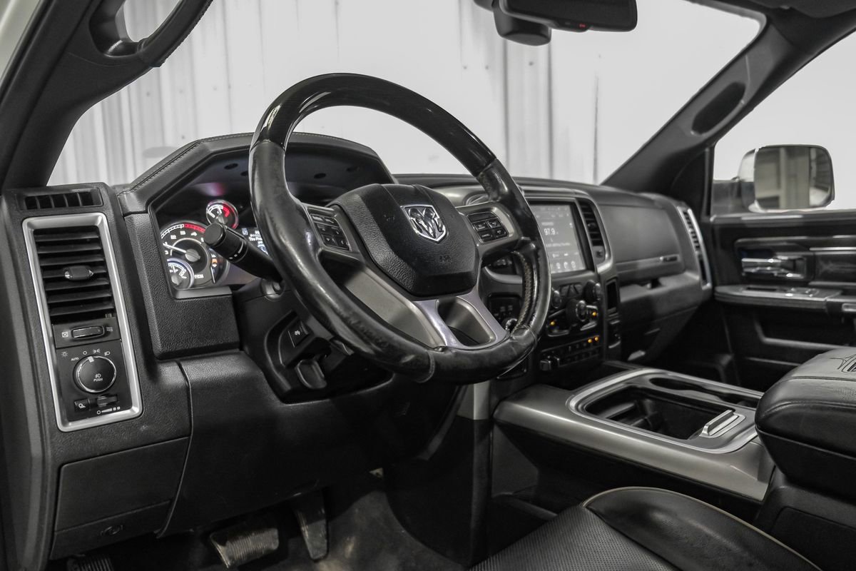 Used 2017 RAM 3500 Laramie Longhorn AWD/4WD image 15