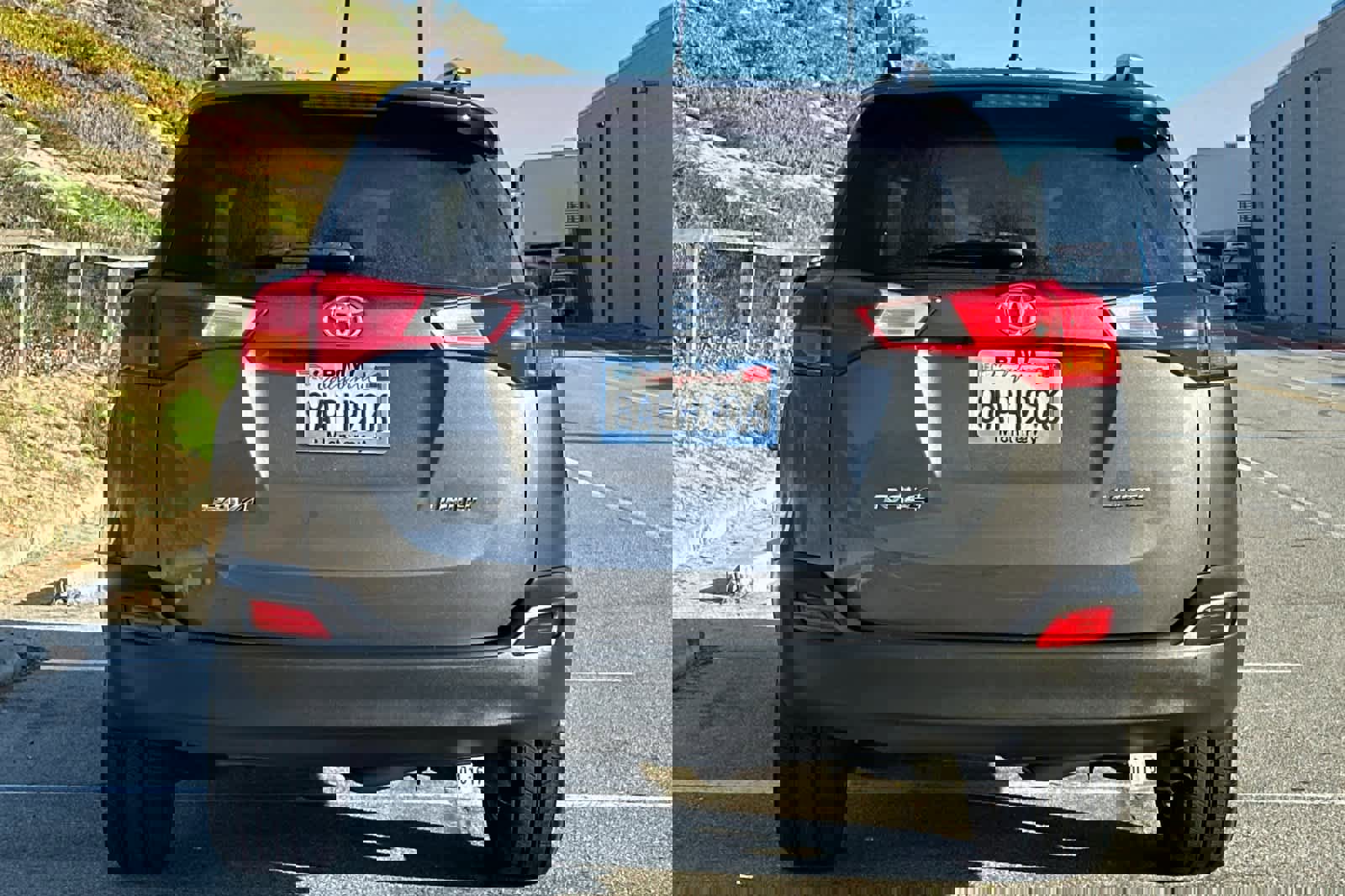 Used 2014 Toyota RAV4 Limited image 8