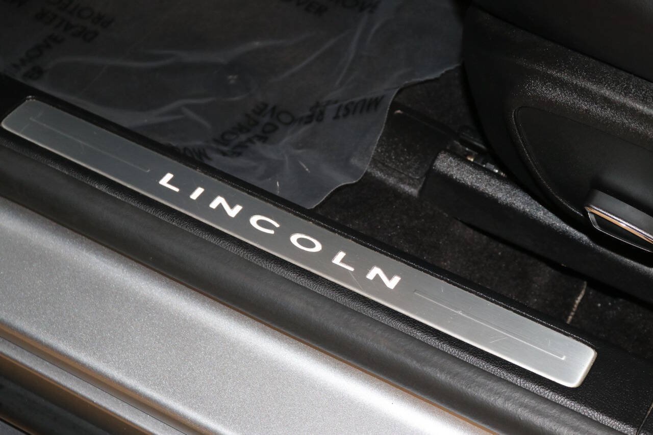 Used 2020 Lincoln MKZ Reserve w/ Elements Package FWD image 64