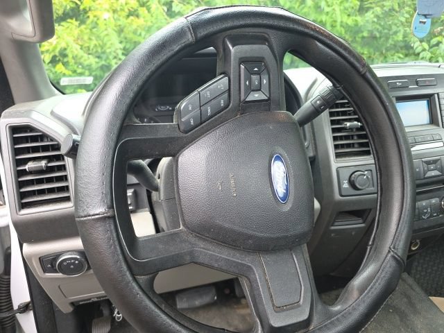 Used 2017 Ford F250 XL w/ Power Equipment Group AWD/4WD image 7