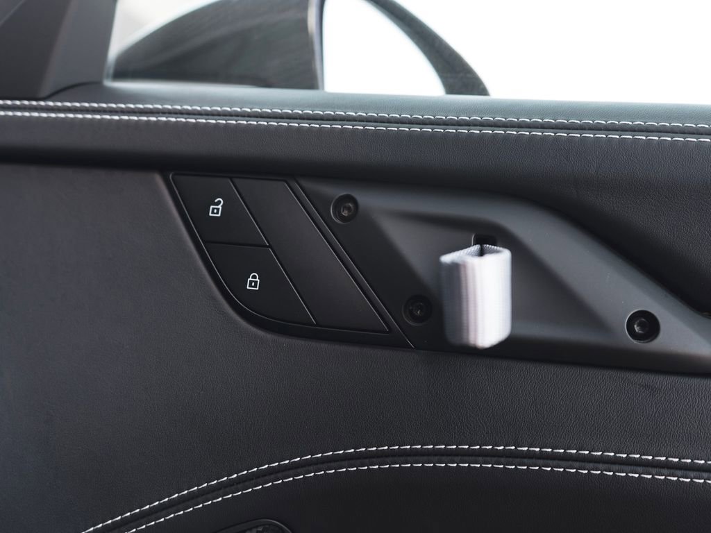 Used 2024 Porsche 911 GT3 RS w/ Weissach Package image 34