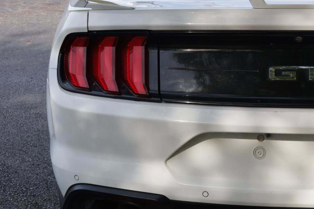 Used 2018 Ford Mustang GT Premium w/ GT Performance Package RWD image 19