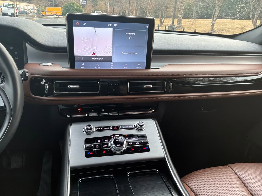 Certified 2024 Lincoln Aviator Reserve image 17