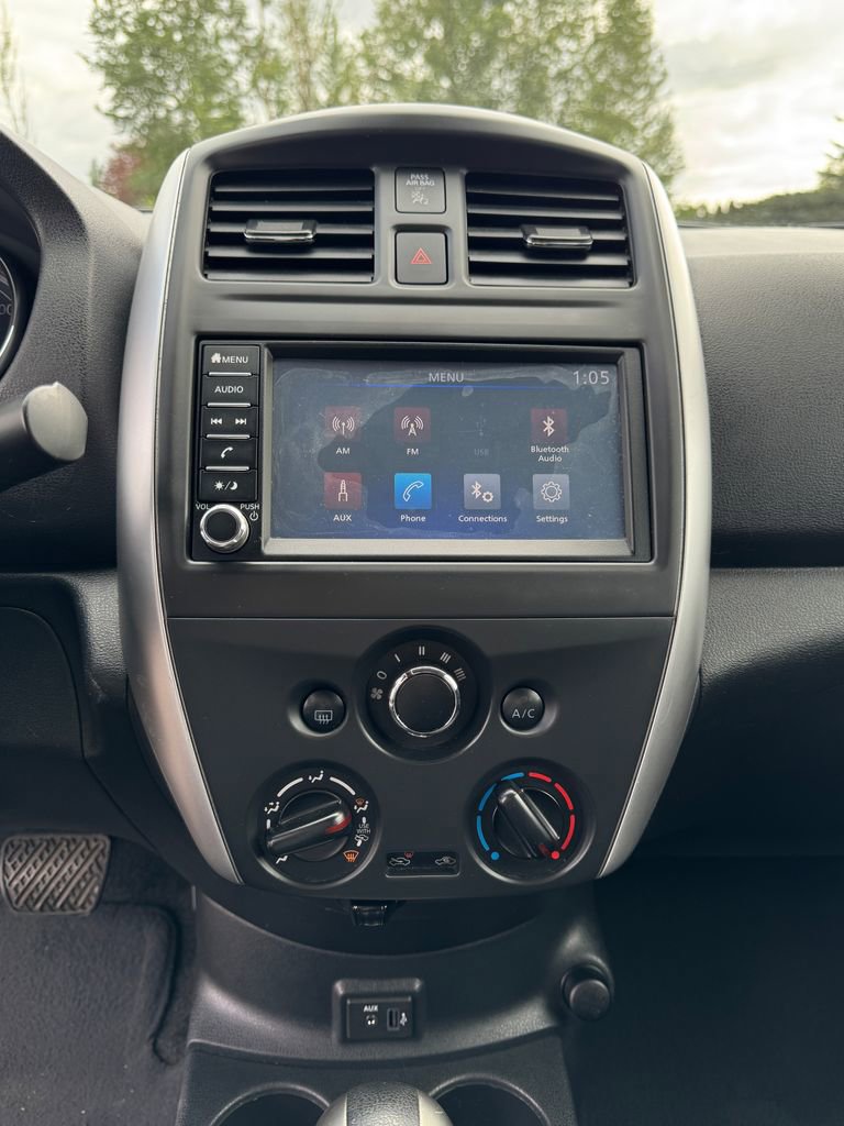 Used 2019 Nissan Versa SV FWD image 17