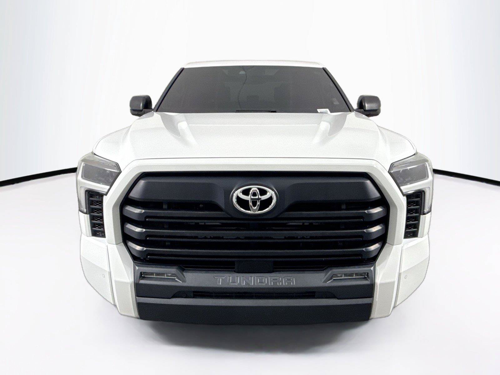 Used 2023 Toyota Tundra SR5 w/ SR5 Premium Package RWD image 3