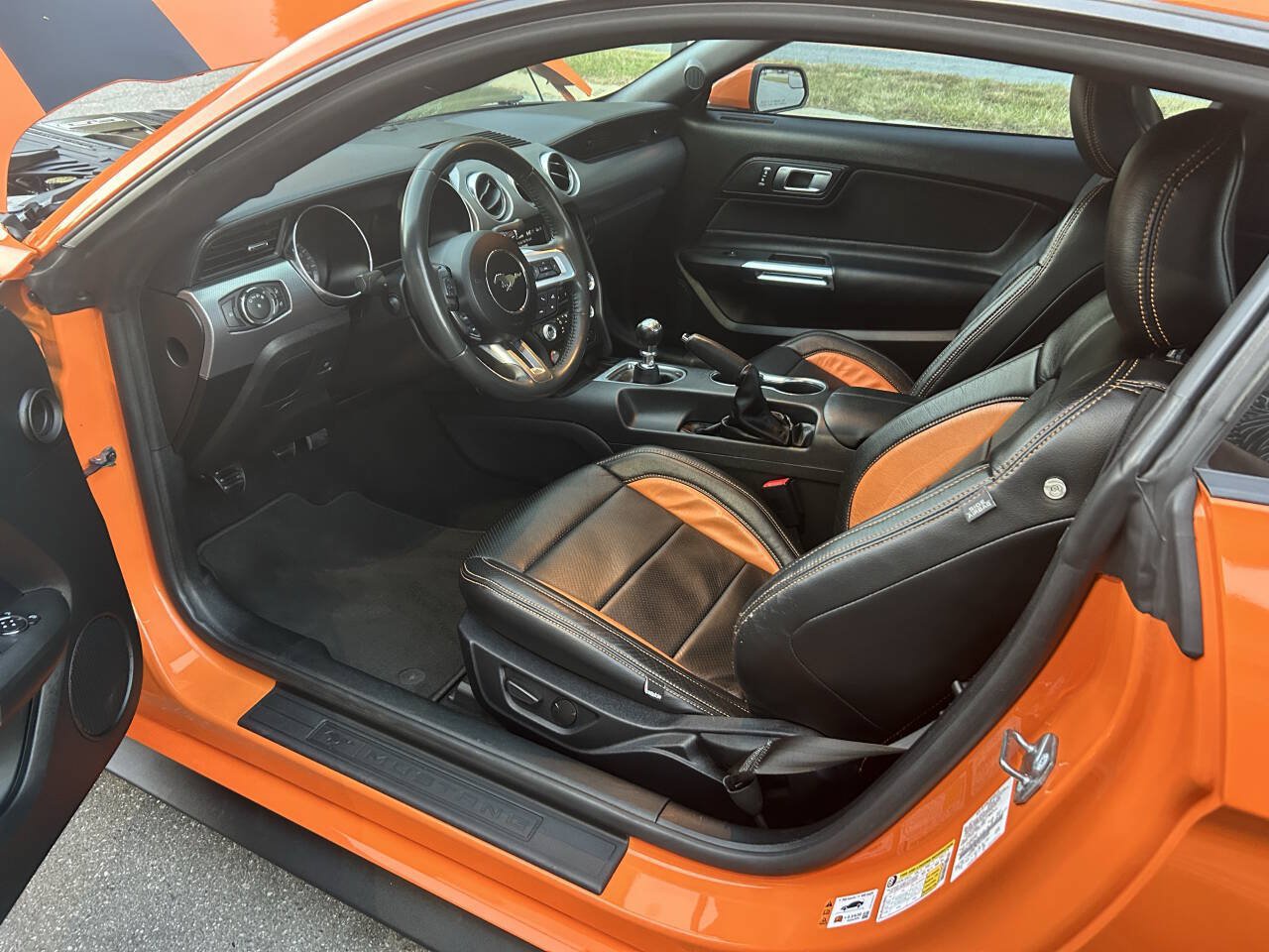 Used 2020 Ford Mustang GT w/ Black Accent Package RWD image 28