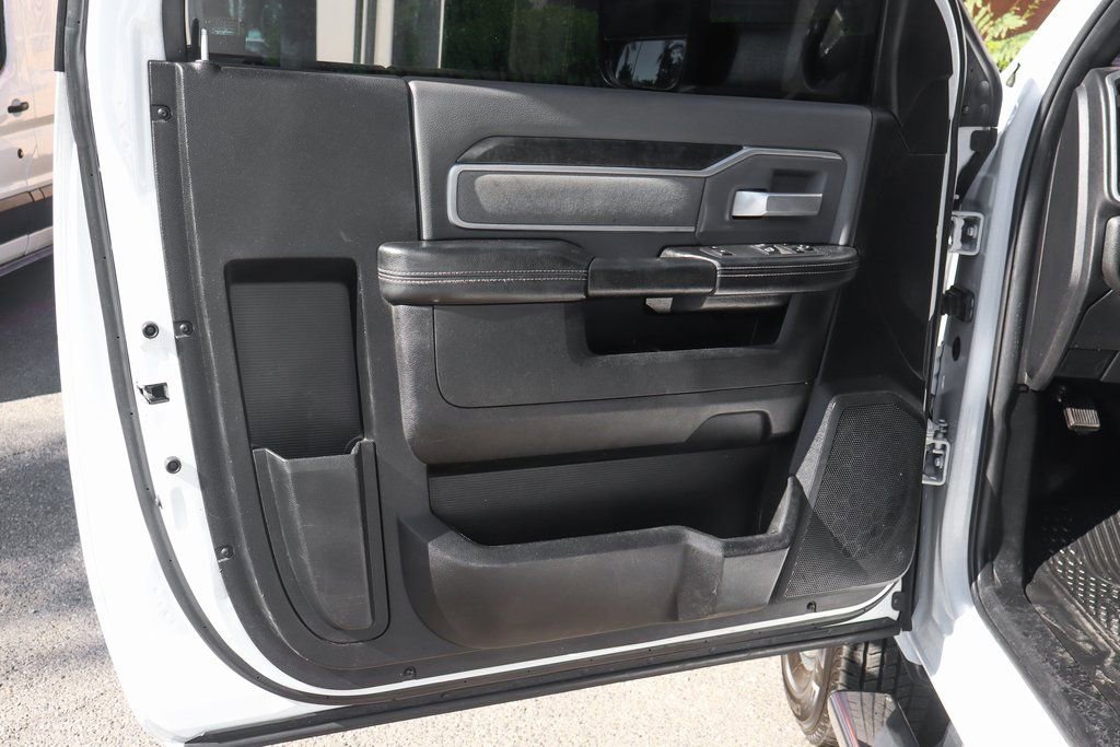 Used 2021 RAM 3500 SLT w/ Quick Order Package 27G SLT image 17