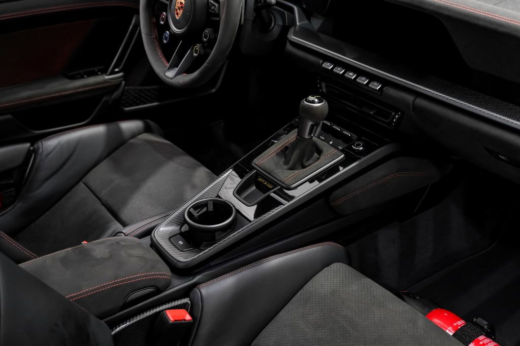 Used 2025 Porsche 911 GT3 RS w/ Weissach Package RWD image 19