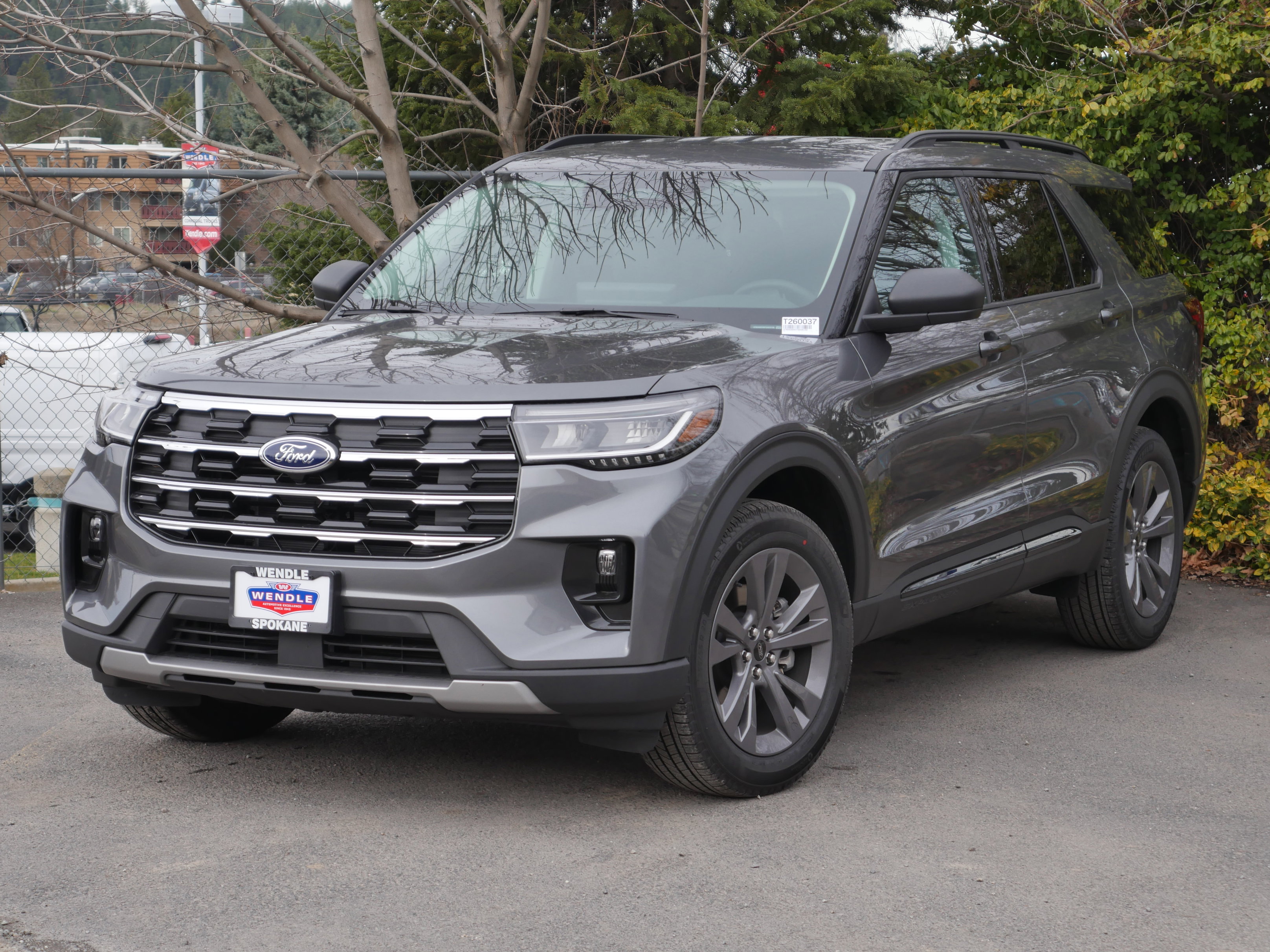 New 2026 Ford Explorer Active w/ Active Comfort Package image 2