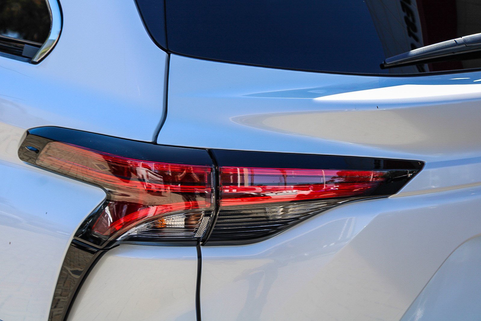Certified 2026 Toyota Sienna Platinum AWD/4WD image 10