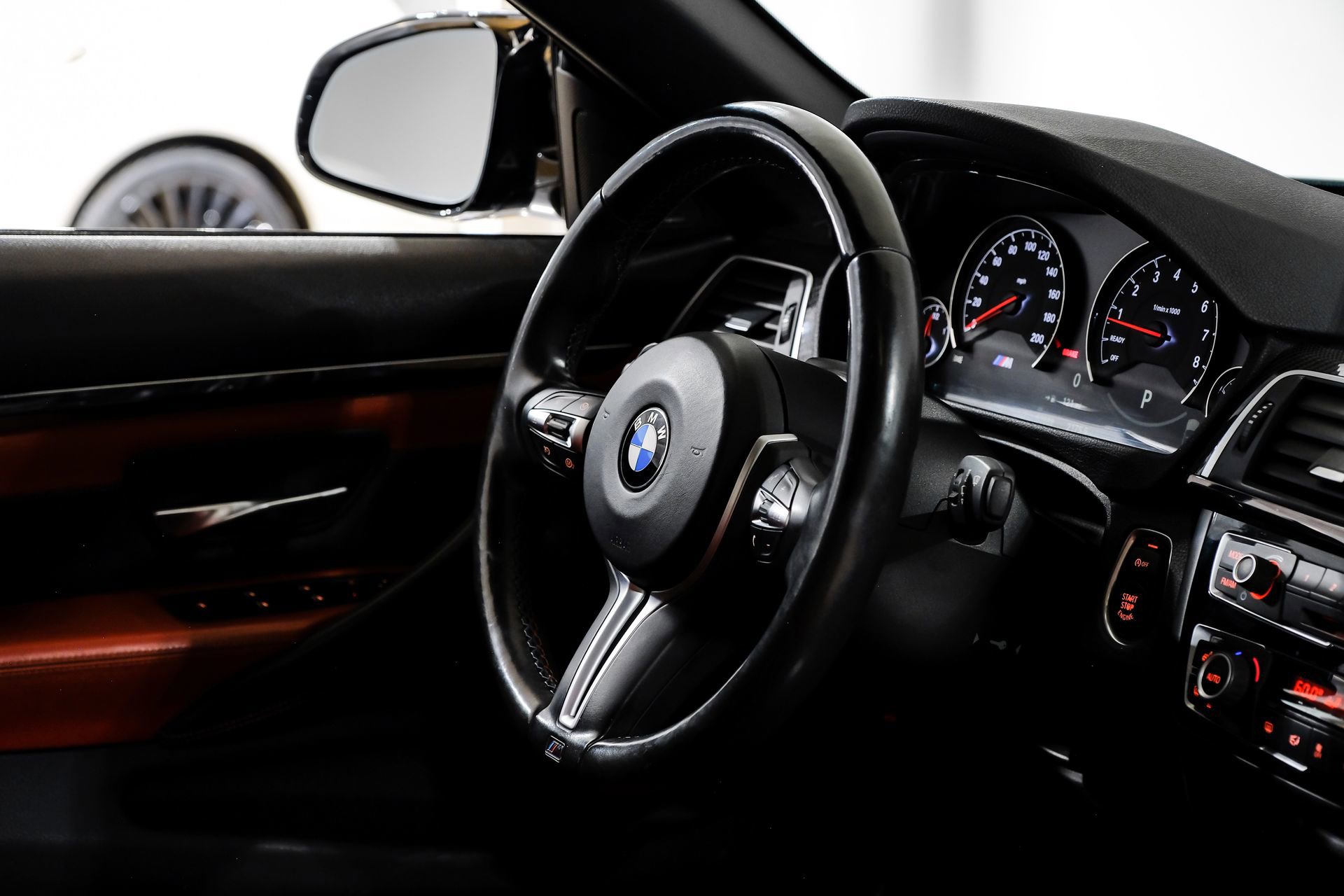 Used 2017 BMW M4 Base image 17