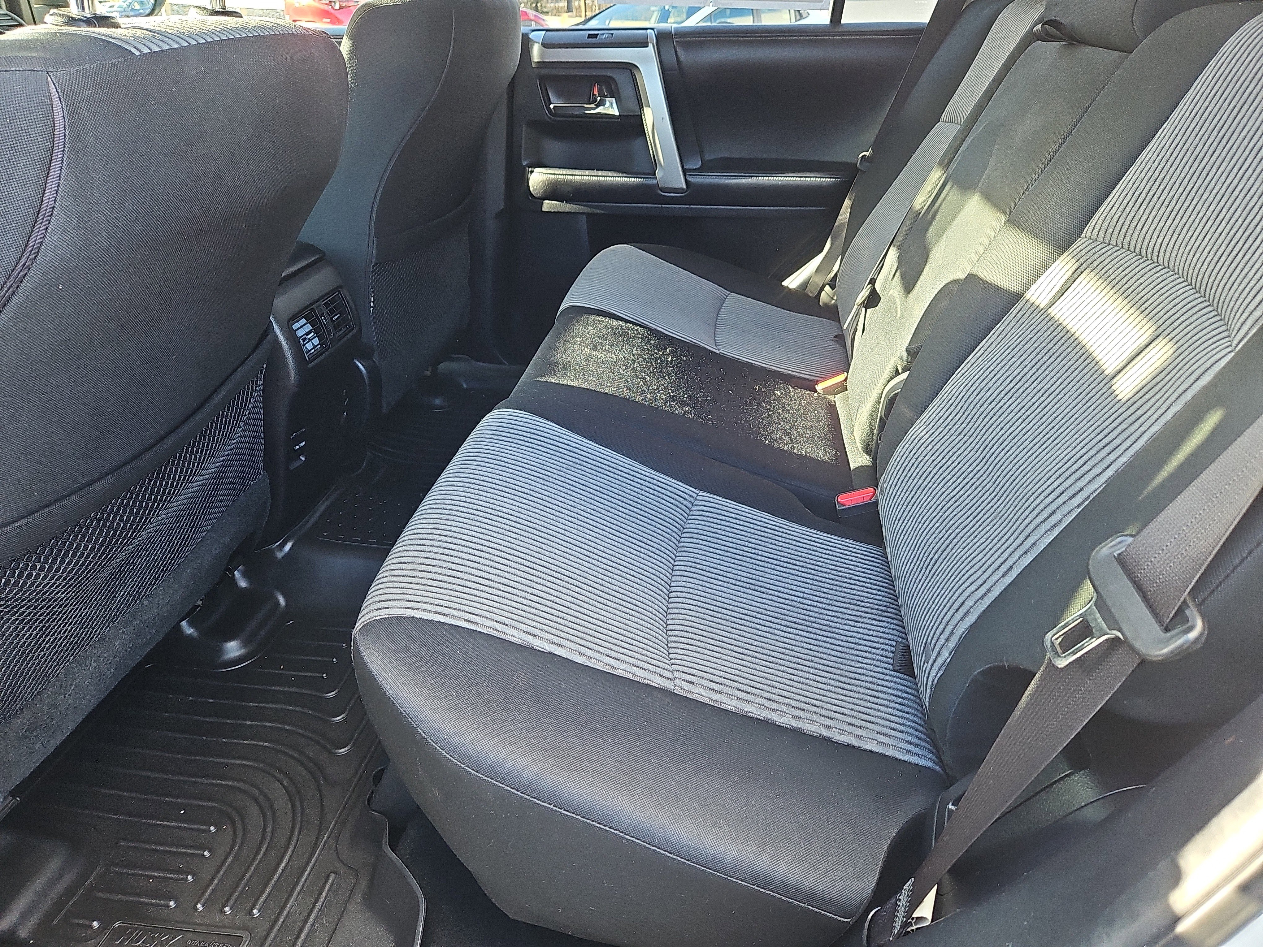 Used 2016 Toyota 4Runner SR5 image 26