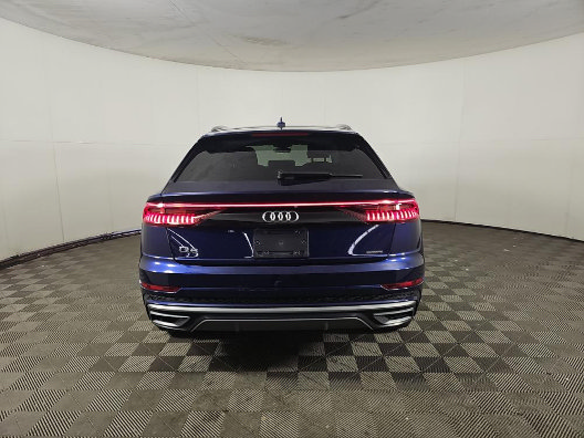 Used 2023 Audi Q8 Premium Plus w/ Premium Plus Package AWD/4WD image 5