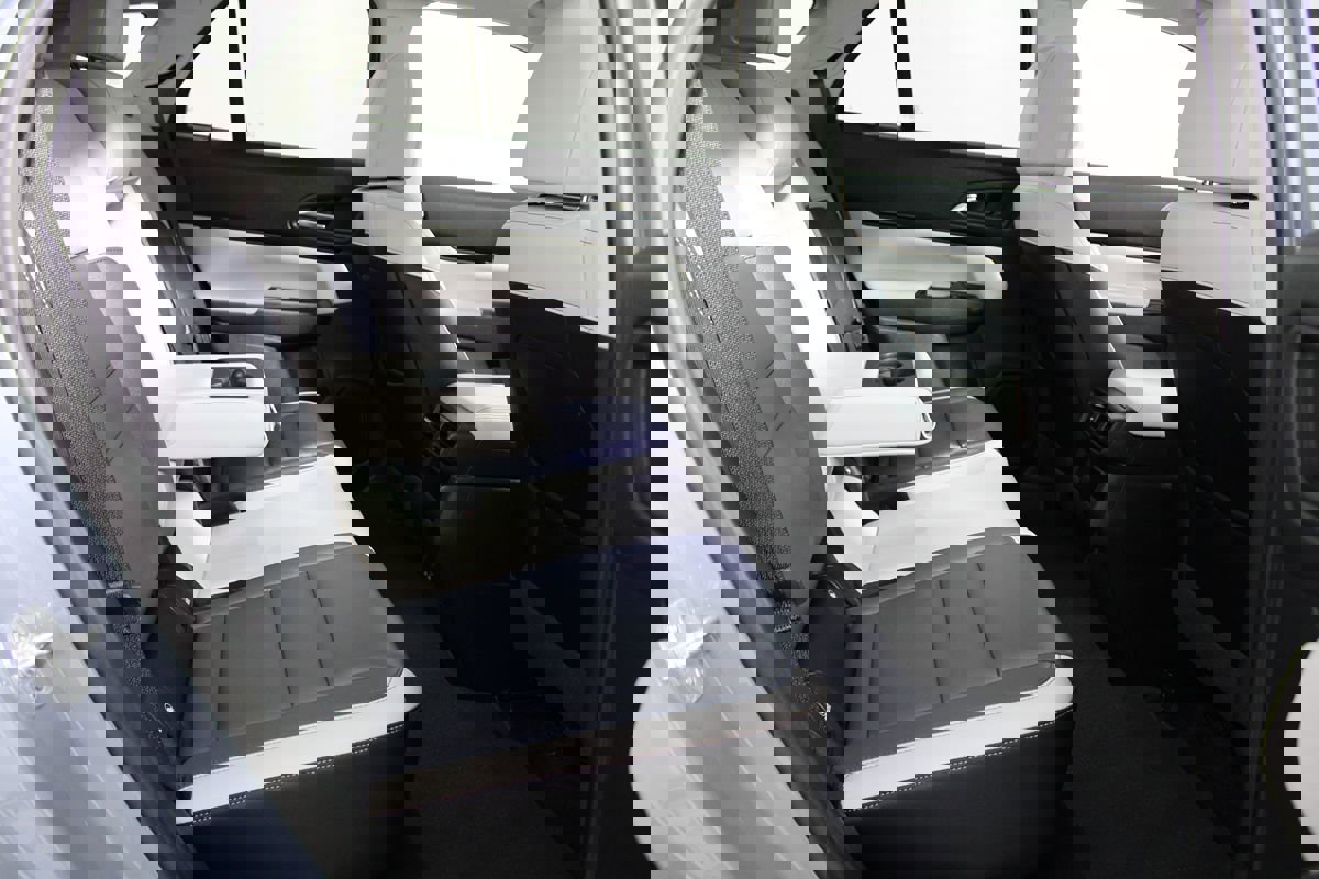 Used 2025 Honda Prologue Touring image 37