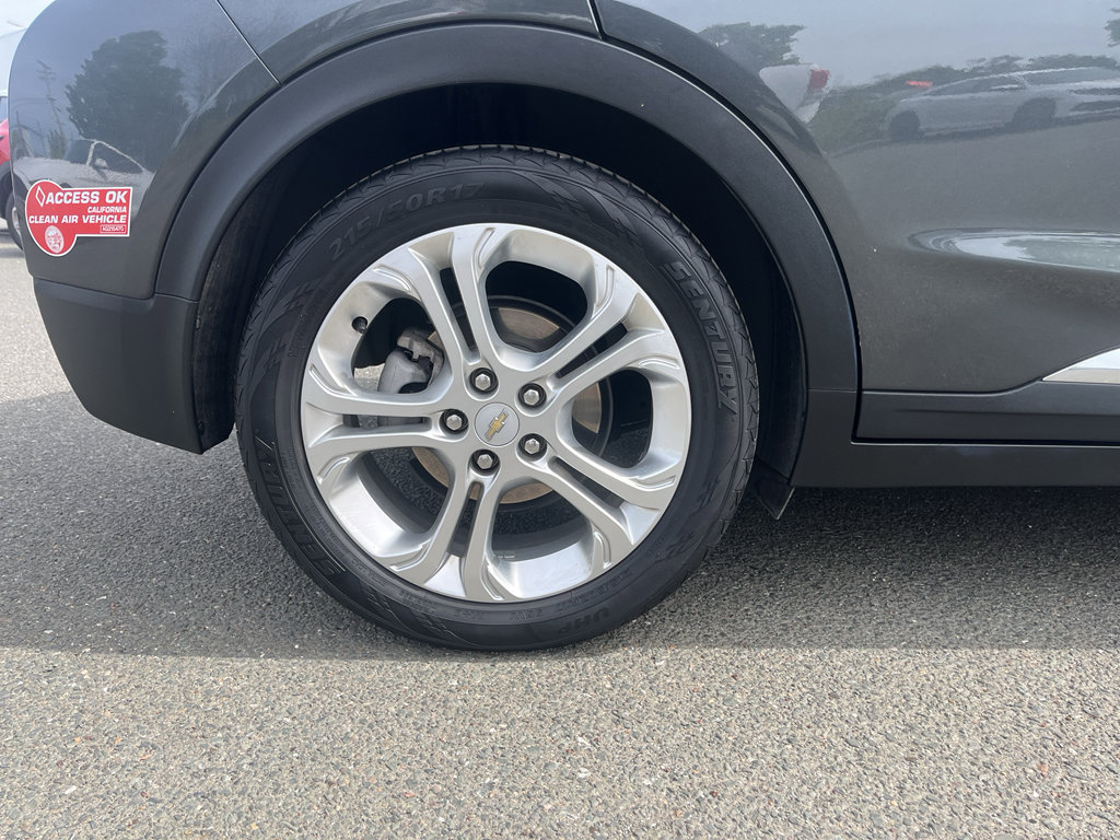 Used 2018 Chevrolet Bolt LT FWD image 12