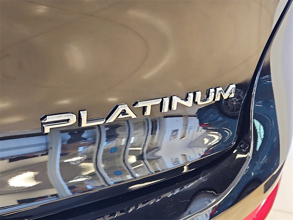 New 2026 Toyota Crown Platinum image 5