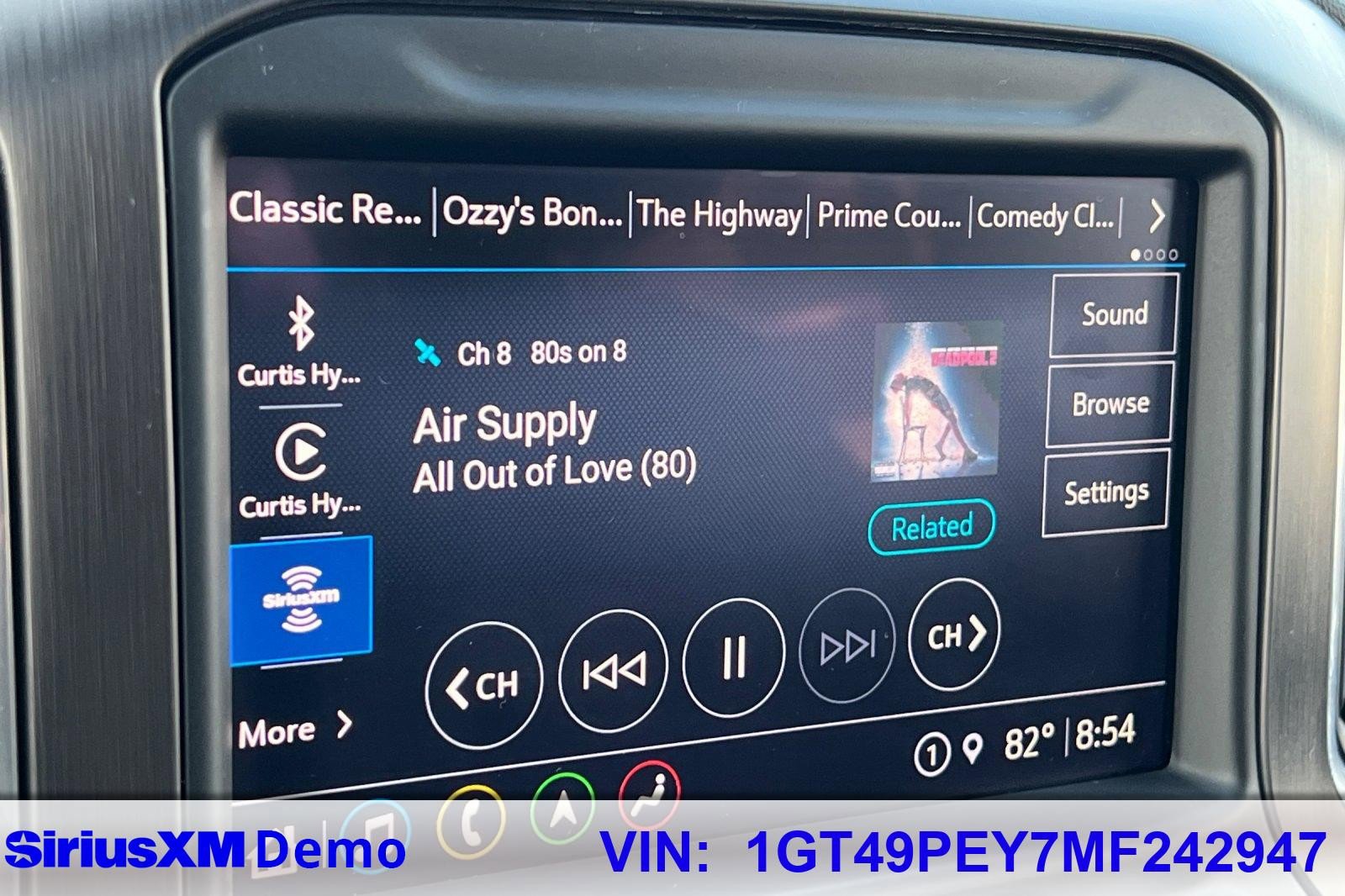 Used 2021 GMC Sierra 2500 AT4 w/ AT4 Preferred Package image 24