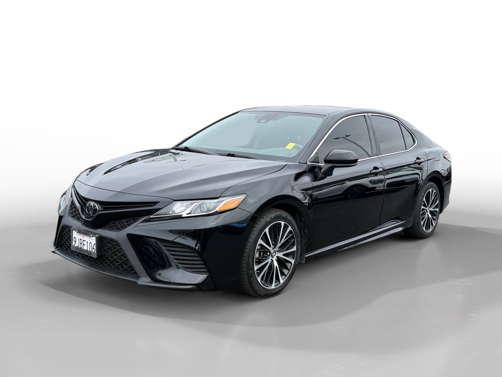 Used 2019 Toyota Camry SE