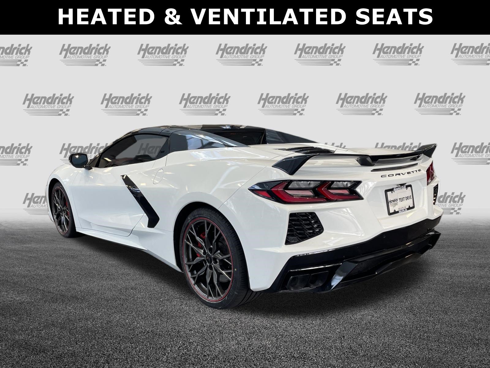 Used 2023 Chevrolet Corvette Stingray Premium Conv w/ Z51 Performance Package RWD image 8