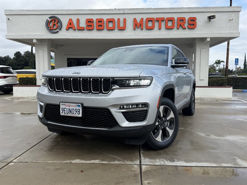 Used 2022 Jeep Grand Cherokee Limited 4xe AWD/4WD image 1