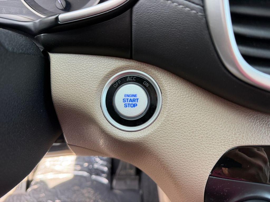 Used 2020 Hyundai Tucson Limited w/ Cargo Package AWD/4WD image 23