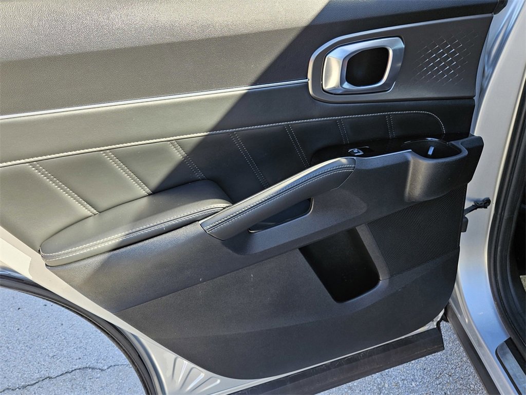 Used 2021 Kia Sorento SX image 25