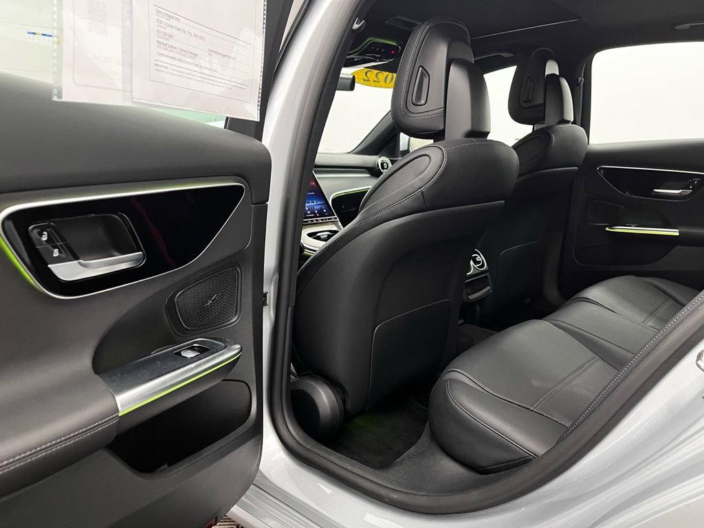 Used 2022 Mercedes-Benz C 300 4MATIC Sedan image 30