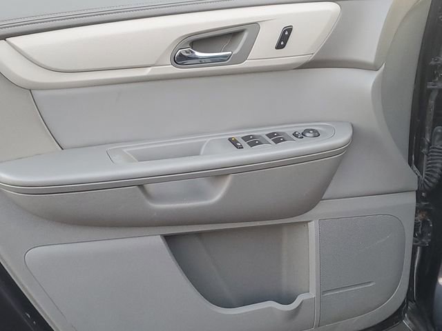 Used 2014 Chevrolet Traverse LS image 26