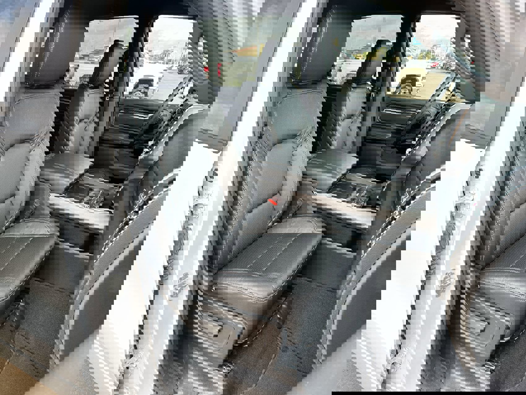 Used 2025 RAM 1500 Lone Star image 24