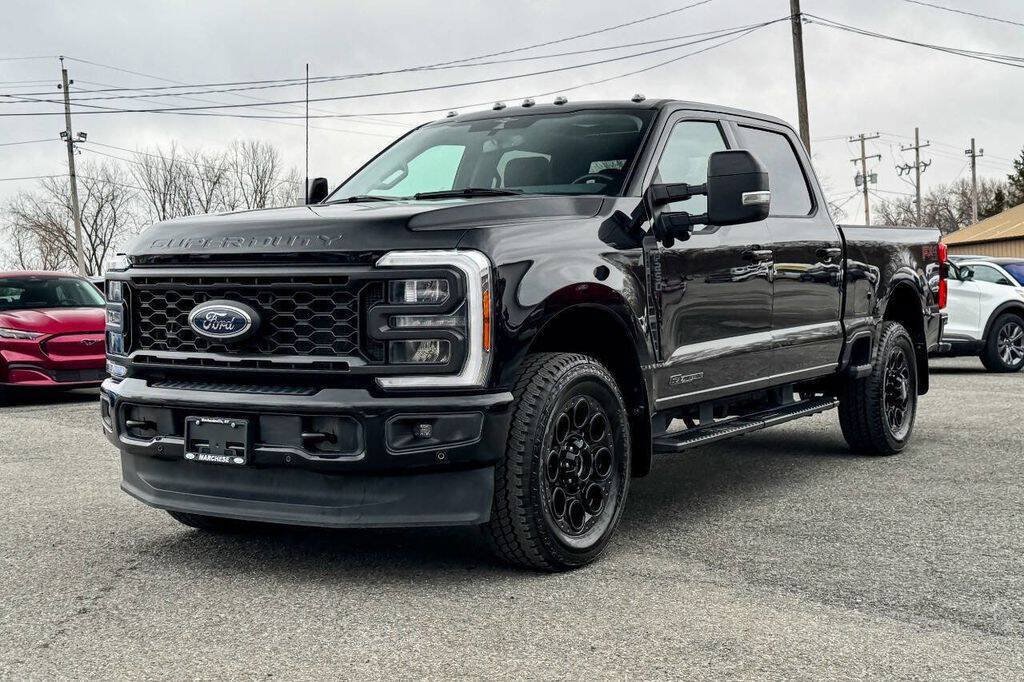 Used 2023 Ford F250 Lariat w/ Lariat Ultimate Package AWD/4WD image 7