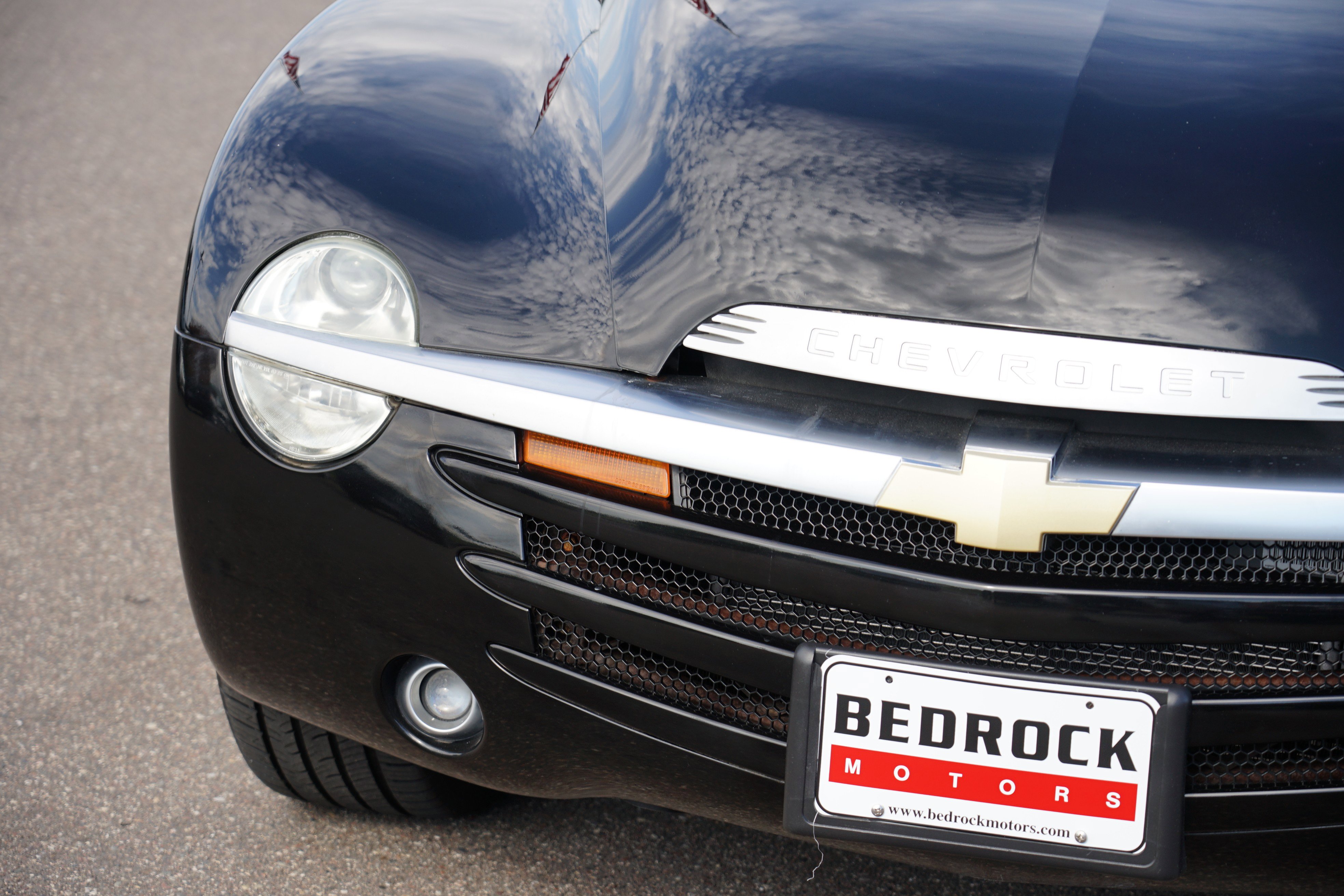 Used 2006 Chevrolet SSR w/ Preferred Equipment Group RWD image 9