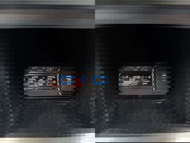 Used 2021 Jeep Grand Cherokee Laredo X image 29