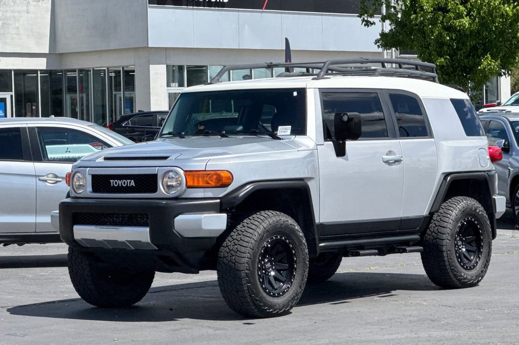 Used 2008 Toyota FJ Cruiser 4WD image 8