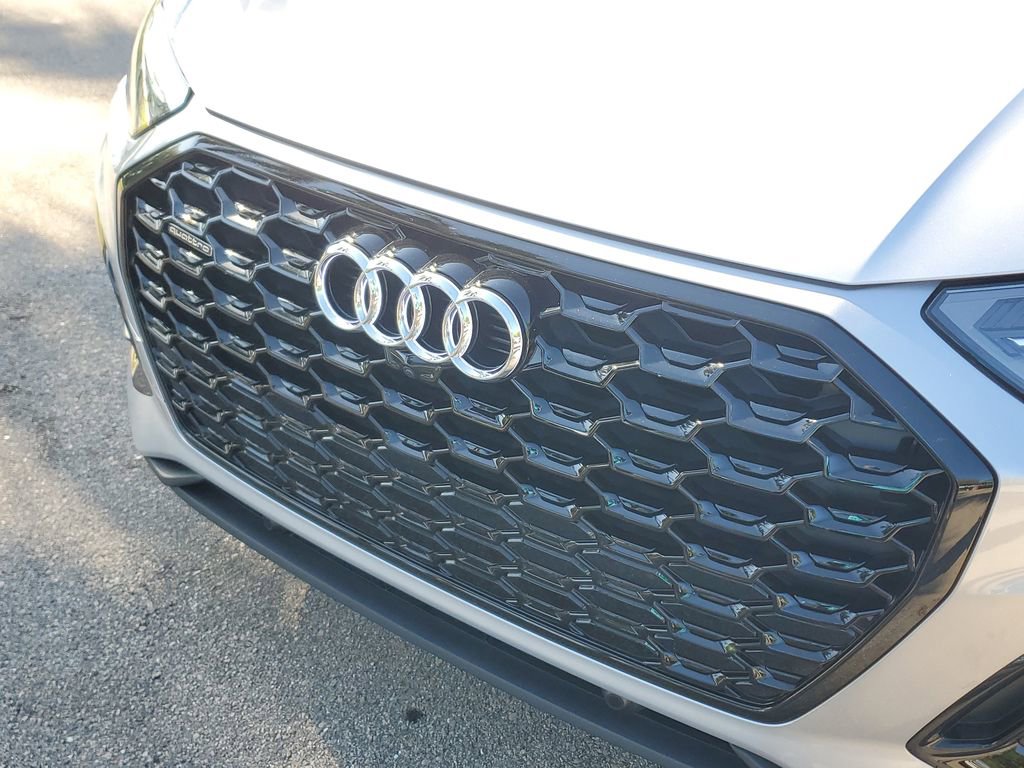 Used 2023 Audi Q5 2.0T Premium Plus w/ Premium Plus Package image 9