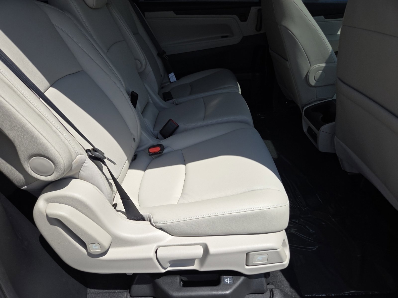 New 2026 Honda Odyssey EX-L image 24