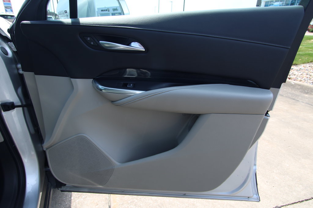 Used 2019 Cadillac XT4 Premium Luxury AWD/4WD image 42