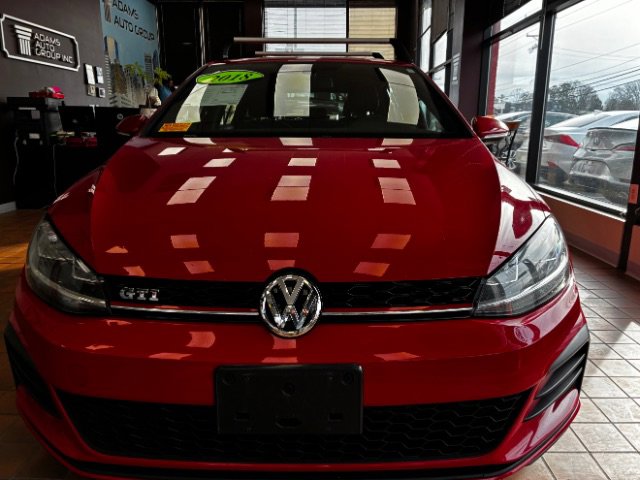 Used 2018 Volkswagen GTI S FWD image 5